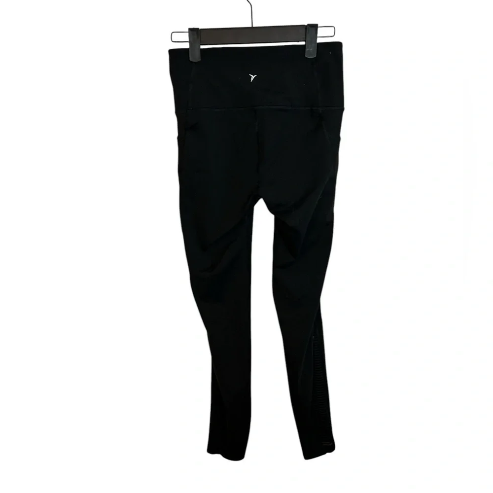Old Navy Active Black Mesh Pocket Leggings